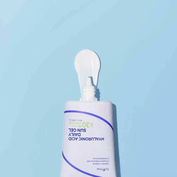 ISNTREE HYALURONIC ACID DAILY SUN GEL 50ML - Image 3