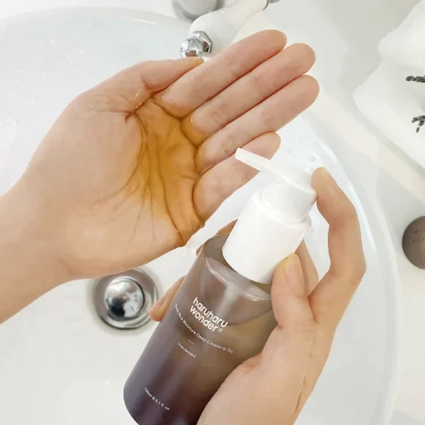HARUHARU WONDER Black Rice Moisture Deep Cleansing Oil-150ml - Image 4